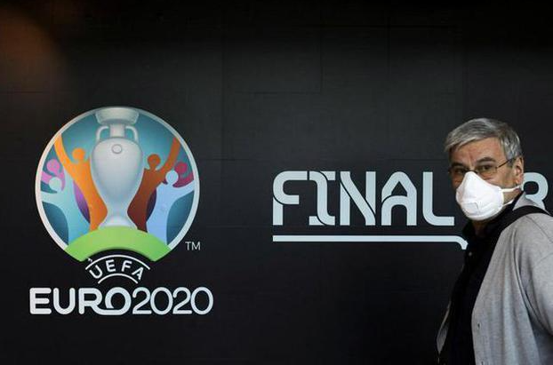 欧足联裁判委员会，已任命18名裁判参加2020年欧洲杯的比赛。